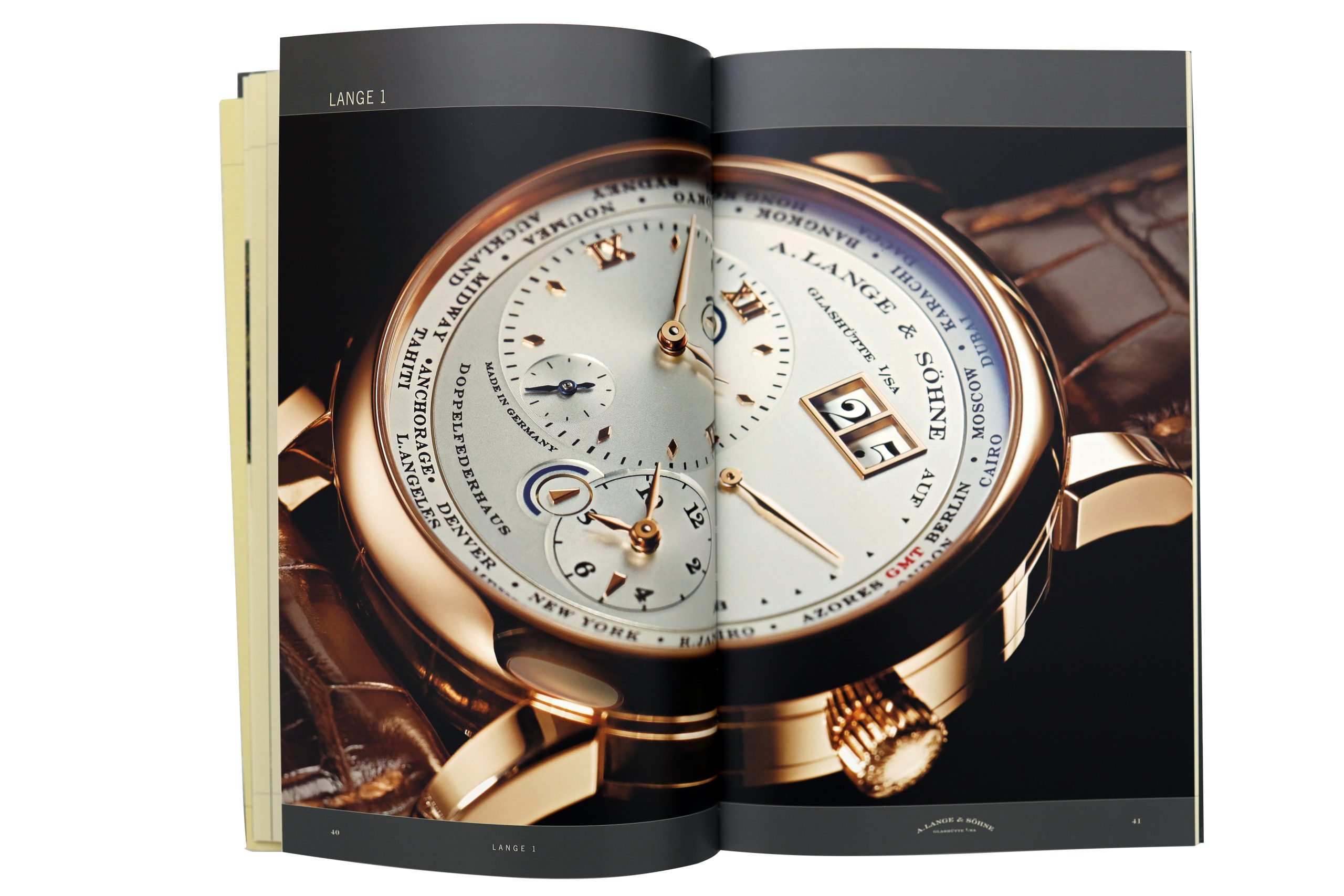 State of the Art Tradition — Horology Watch Books